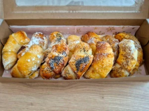 Balení mini svatomartinských rohlíčků