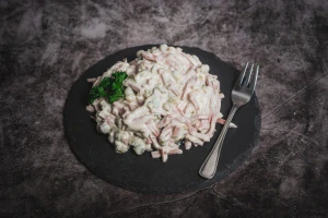 Pochoutkový salát 140g