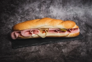 Bageta labužník světlá 220g
