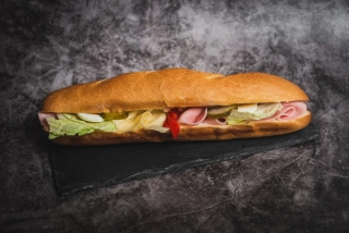 Bageta lahůdková 190g