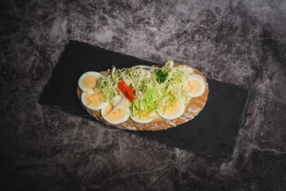 Obložený chléb s vajíčkem 130g