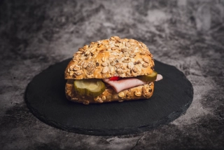 Cereální kostka - šunka 110g
